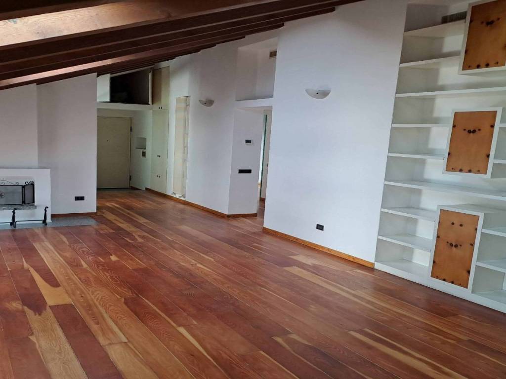 appartamento in vendita a Milano in zona San Vittore
