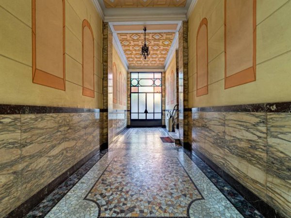 appartamento in vendita a Milano in zona Città Studi