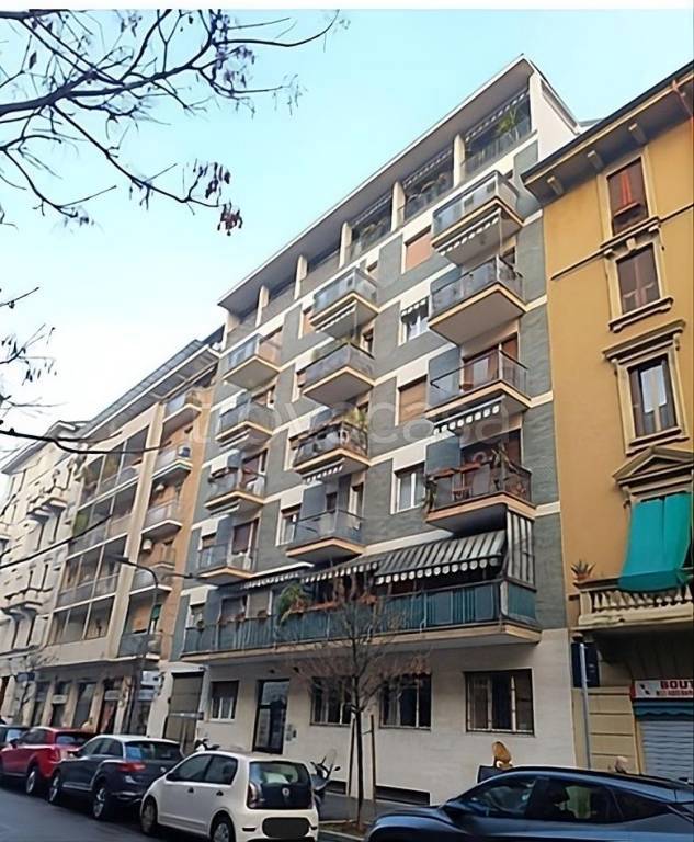 appartamento in vendita a Milano in zona Maggiolina