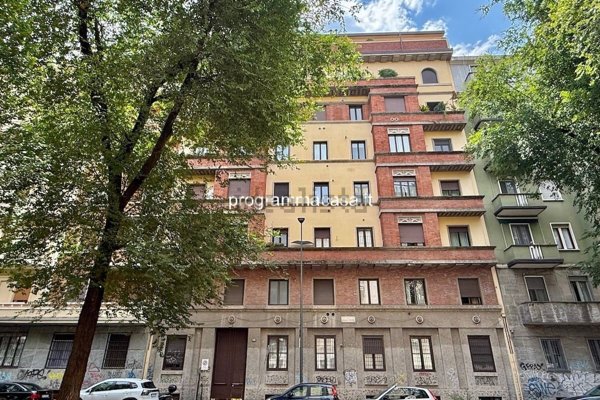appartamento in vendita a Milano in zona Città Studi