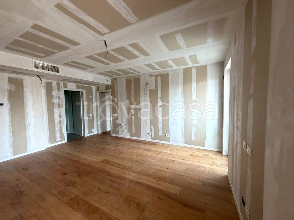 appartamento in vendita a Milano in zona Quarto Cagnino