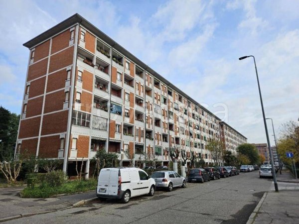 appartamento in vendita a Milano in zona Quarto Oggiaro