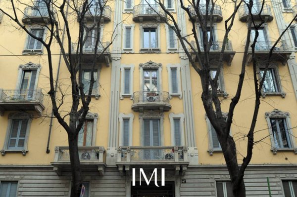 appartamento in vendita a Milano in zona Sempione