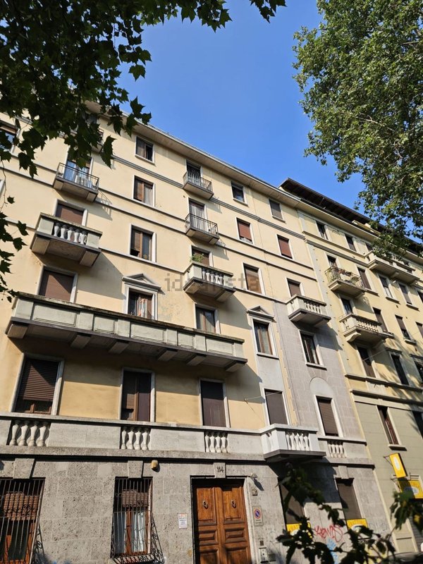appartamento in vendita a Milano in zona Corvetto