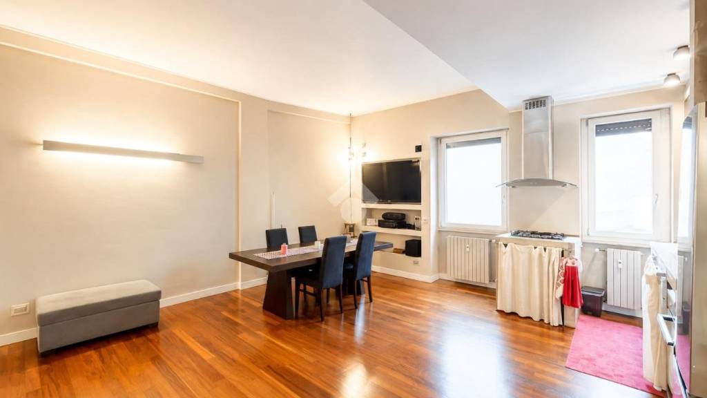 appartamento in vendita a Milano in zona Calvairate