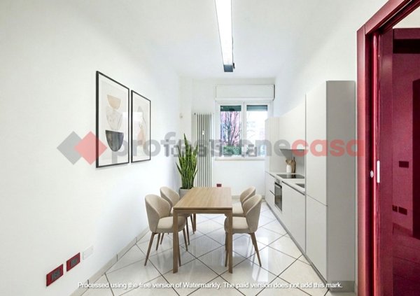 appartamento in vendita a Milano in zona Baggio