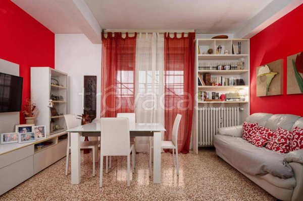 appartamento in vendita a Milano in zona Famagosta