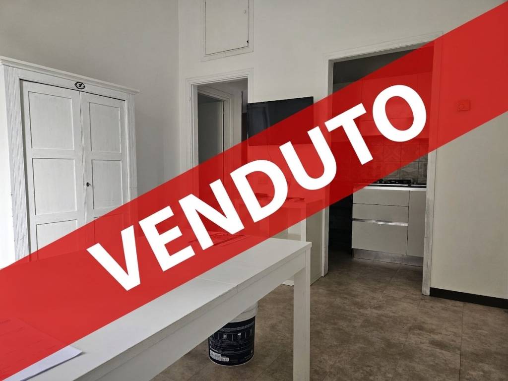 appartamento in vendita a Milano in zona Bocconi