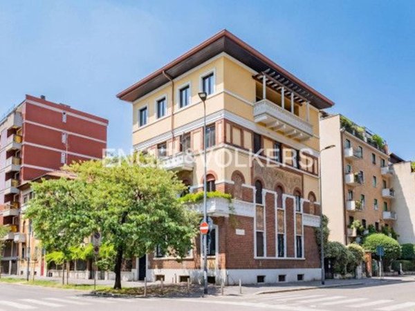 casa indipendente in vendita a Milano