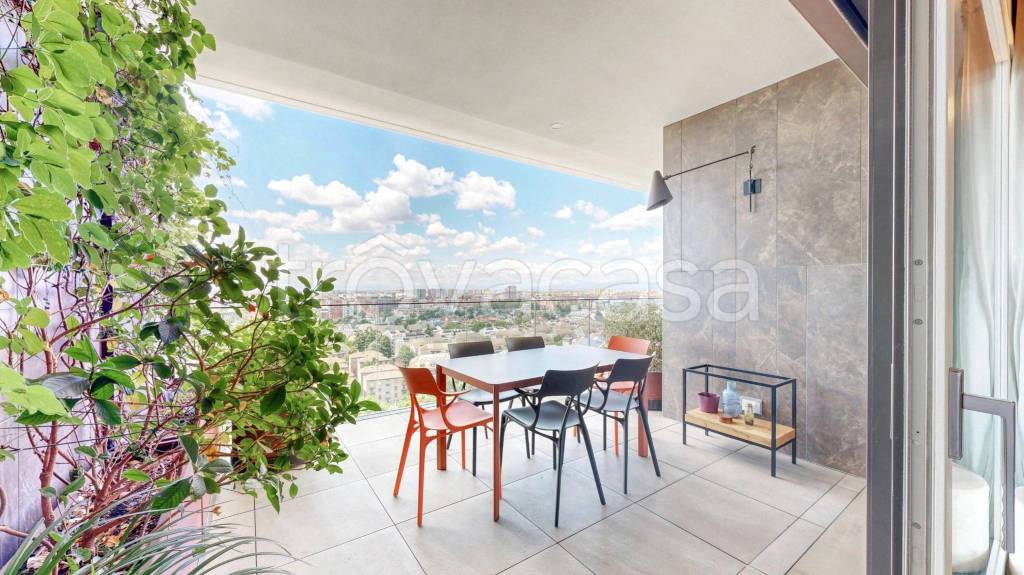 appartamento in vendita a Milano in zona Maggiolina