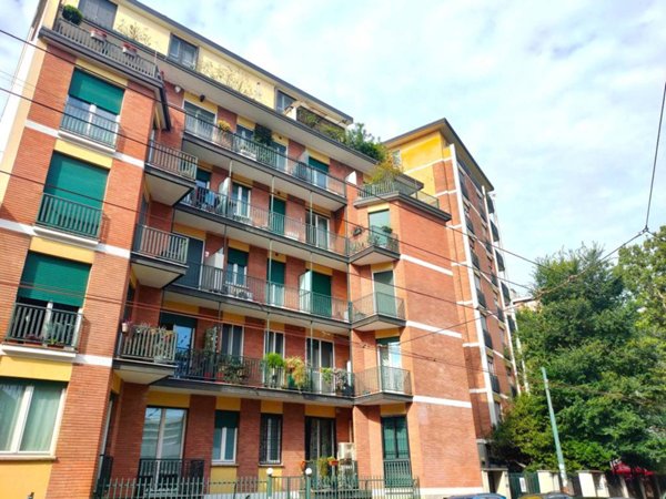 appartamento in vendita a Milano in zona XXII Marzo