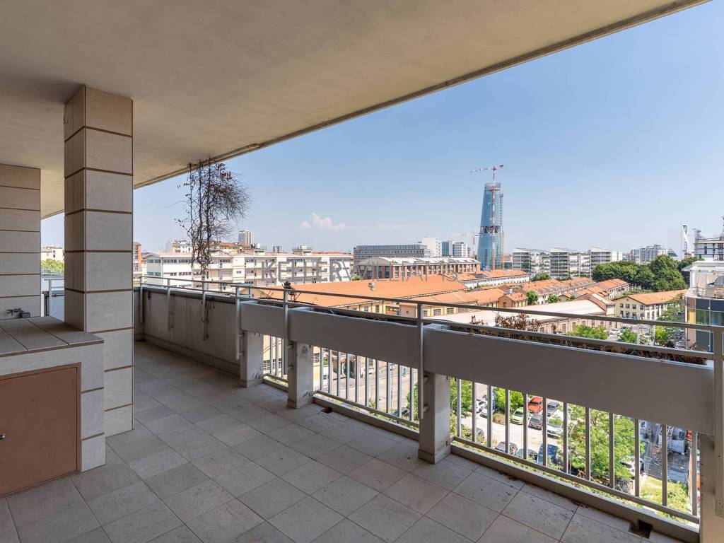 appartamento in vendita a Milano in zona Vigentino