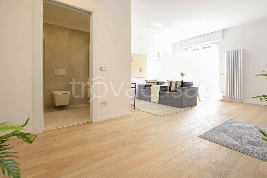appartamento in vendita a Milano in zona San Cristoforo