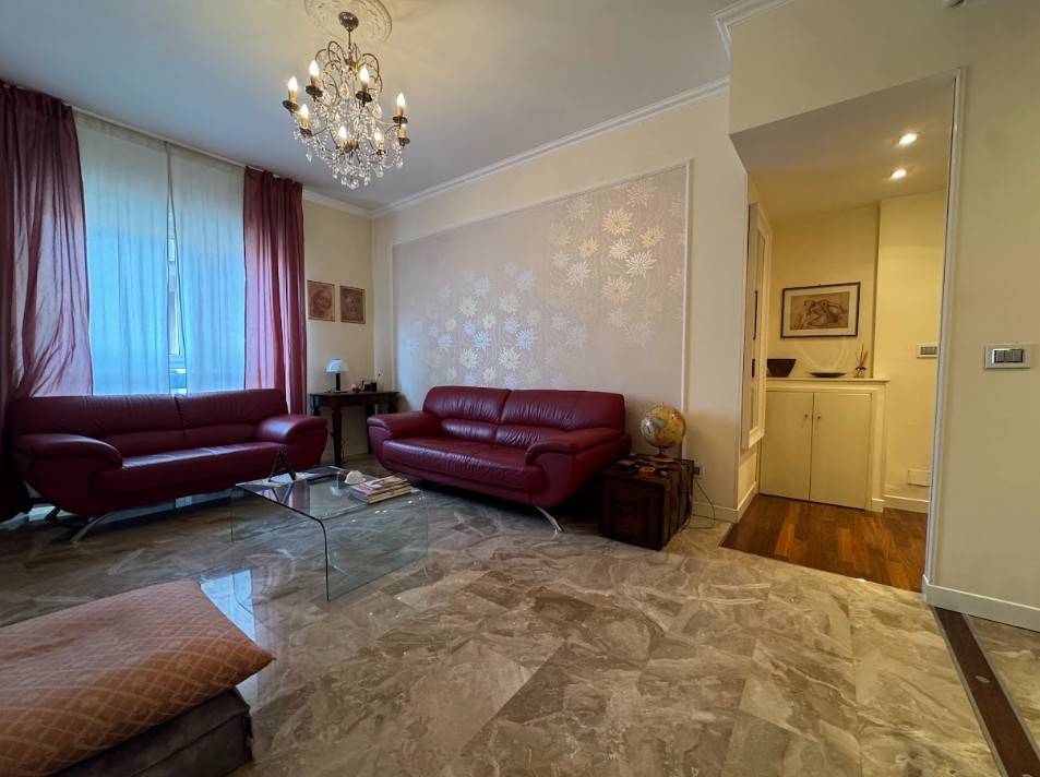 appartamento in vendita a Milano in zona Isola