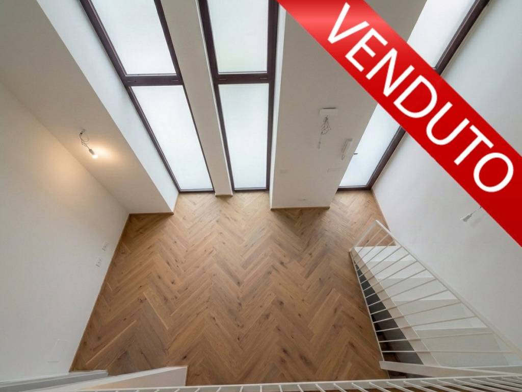 appartamento in vendita a Milano in zona Il Portello