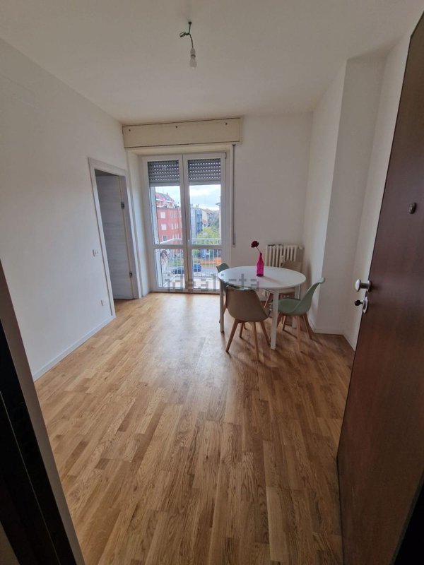 appartamento in vendita a Milano in zona Stadera
