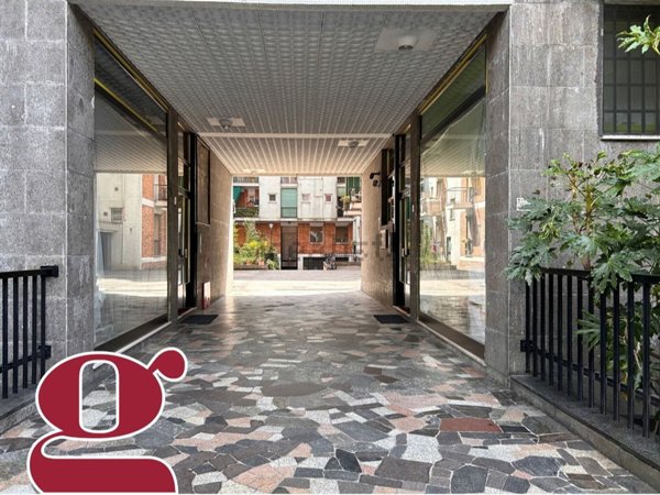 appartamento in vendita a Milano in zona Stadera