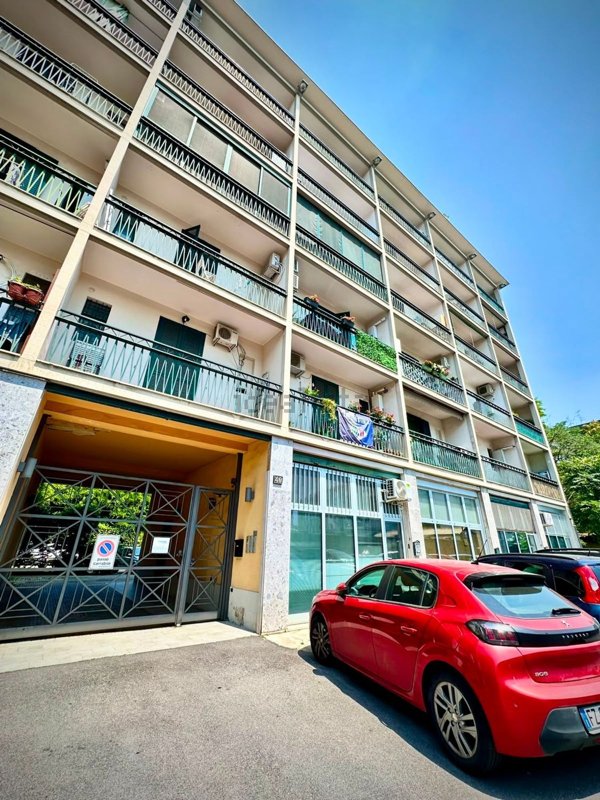 appartamento in vendita a Milano in zona Garegnano