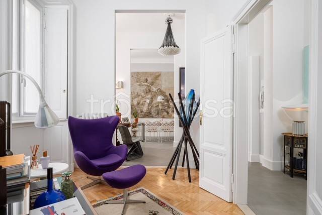 appartamento in vendita a Milano in zona Loreto
