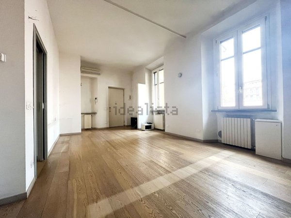 appartamento in vendita a Milano in zona Isola