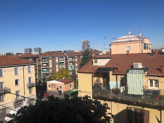 appartamento in vendita a Milano in zona Crescenzago