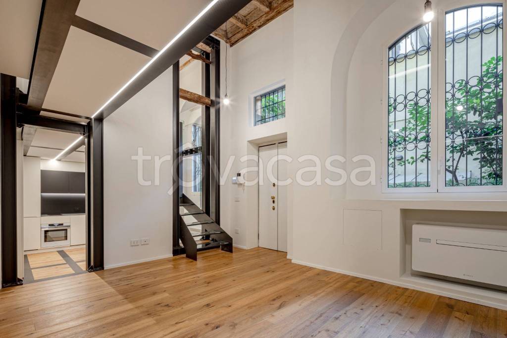 appartamento in vendita a Milano in zona Brera
