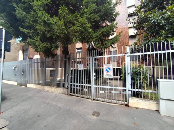 negozio in vendita a Milano in zona Maggiolina
