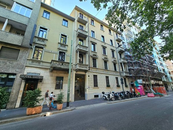 appartamento in vendita a Milano in zona XXII Marzo