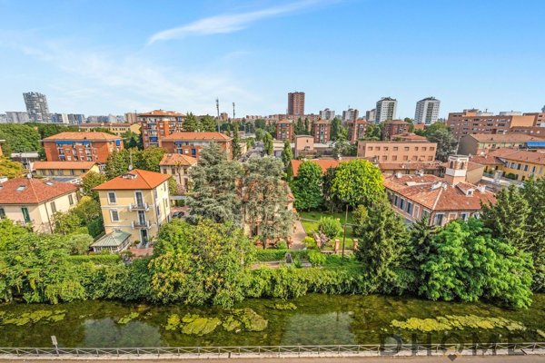appartamento in vendita a Milano in zona Crescenzago
