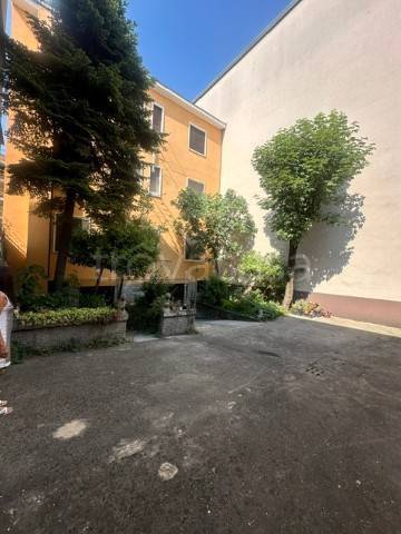 appartamento in vendita a Milano in zona Ponte Lambro