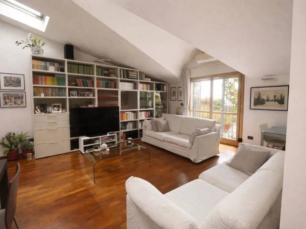 appartamento in vendita a Milano in zona Affori