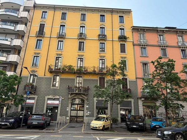 appartamento in vendita a Milano in zona Porta Romana