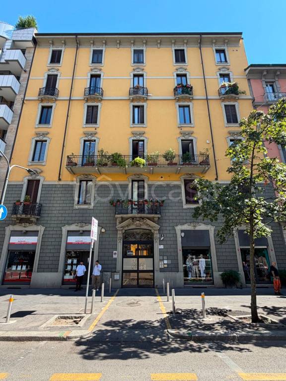 appartamento in vendita a Milano in zona Porta Romana