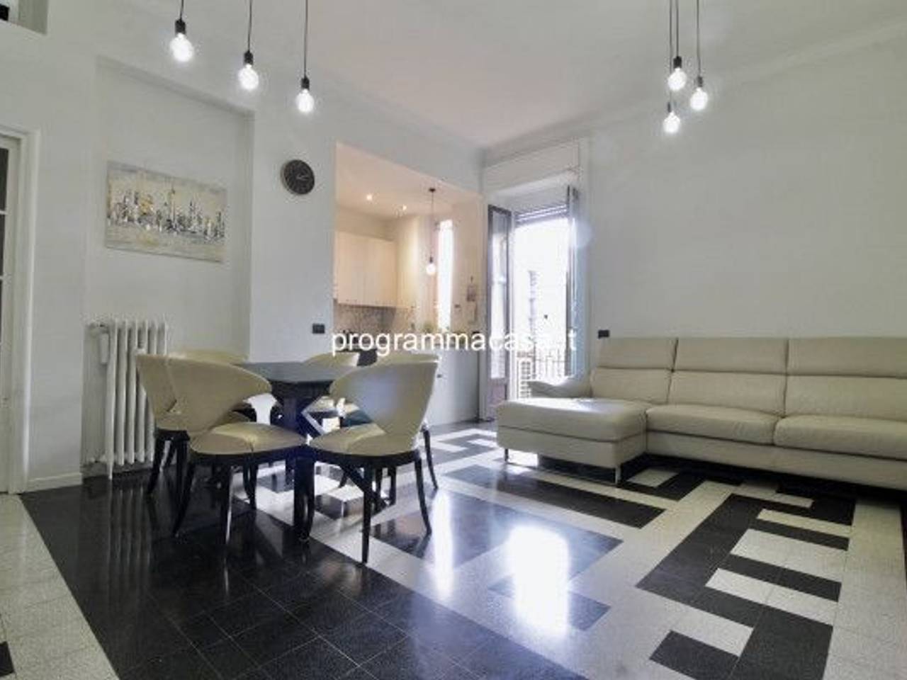 appartamento in vendita a Milano in zona Città Studi