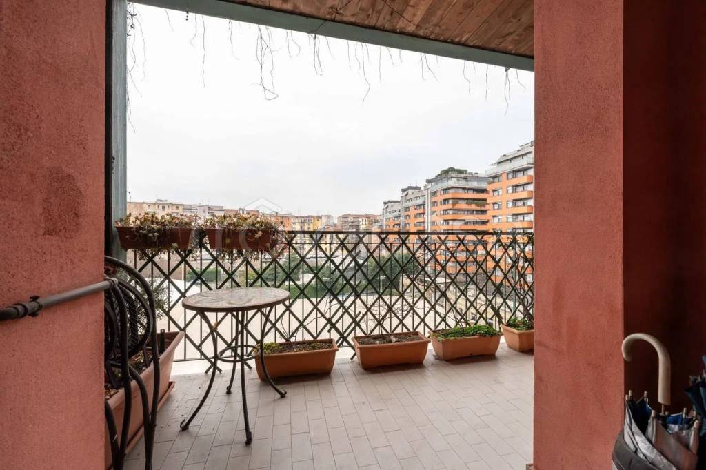 appartamento in vendita a Milano in zona Città Studi
