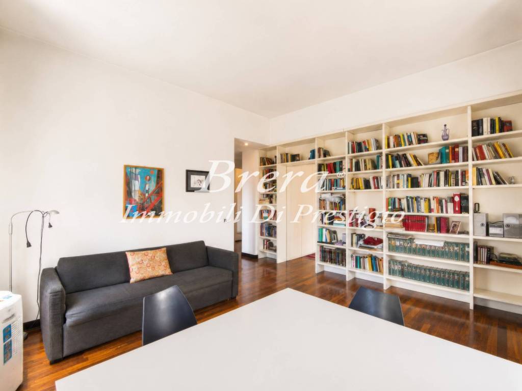 appartamento in vendita a Milano in zona Brera
