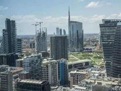 intera palazzina in vendita a Milano in zona Porta Nuova