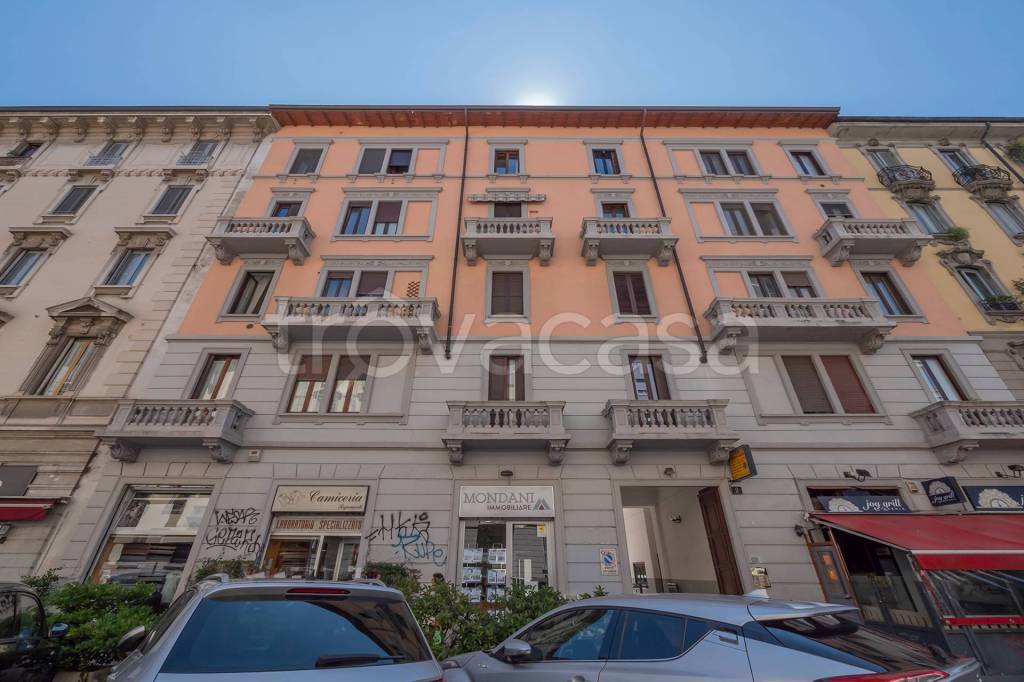 appartamento in vendita a Milano in zona Città Studi