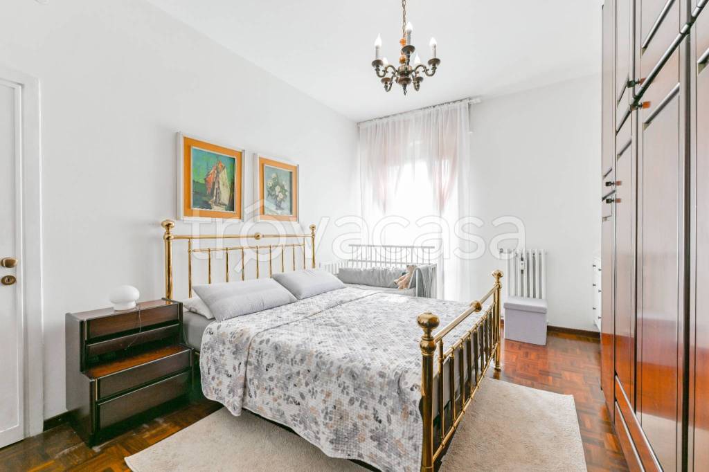 appartamento in vendita a Milano in zona Forlanini