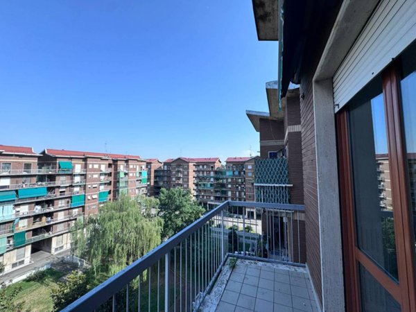 appartamento in vendita a Milano in zona Piazzale Lodi