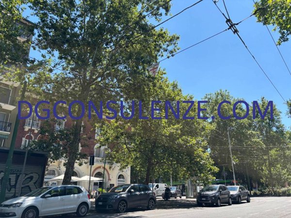 appartamento in vendita a Milano in zona Corvetto