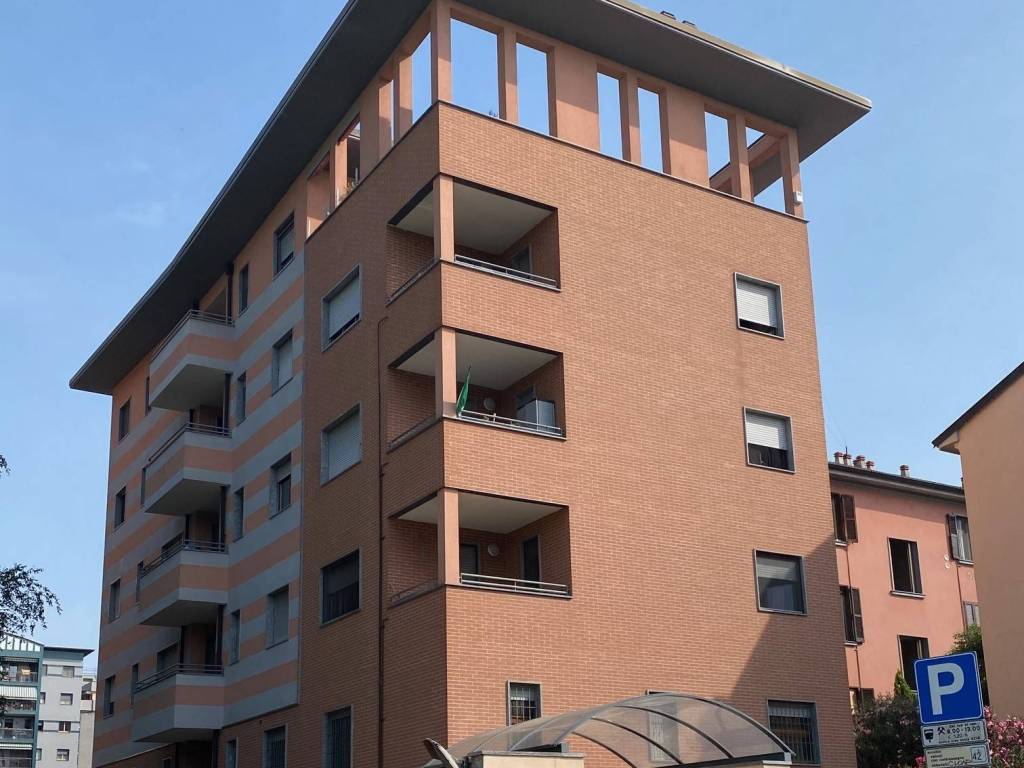 appartamento in vendita a Milano in zona Affori