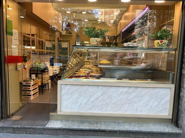 negozio in vendita a Milano
