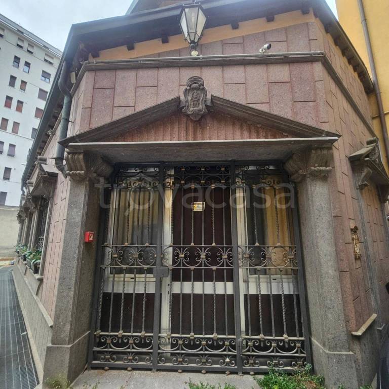 appartamento in vendita a Milano in zona Porta Venezia