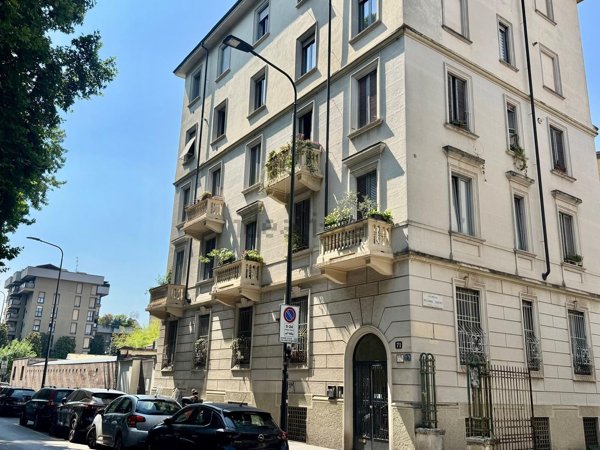 appartamento in vendita a Milano in zona Ghisolfa