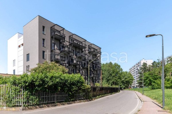 appartamento in vendita a Milano in zona Gratosoglio