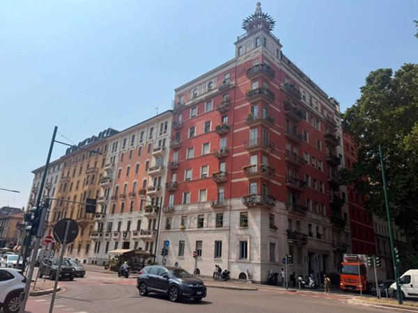 ufficio in vendita a Milano in zona Il Portello