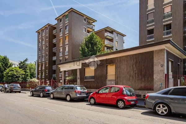 appartamento in vendita a Milano in zona Villapizzone