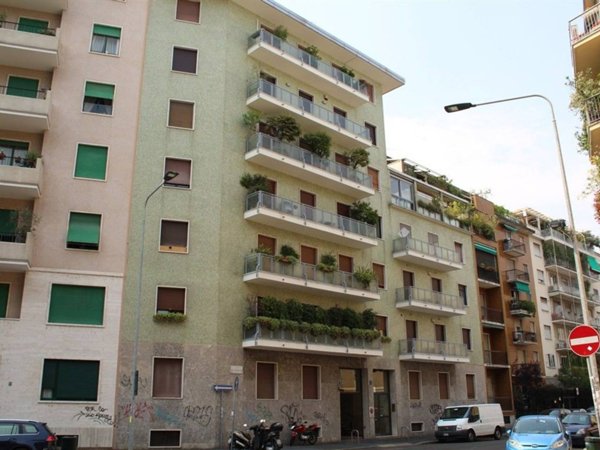 appartamento in vendita a Milano in zona Bocconi