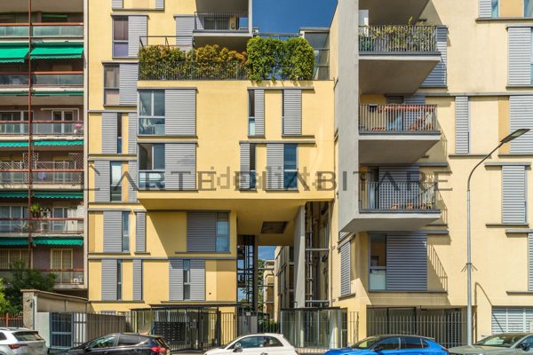 appartamento in vendita a Milano in zona Gorla